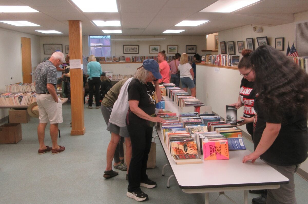 Photo of a book sale at the Cook Memorial Library